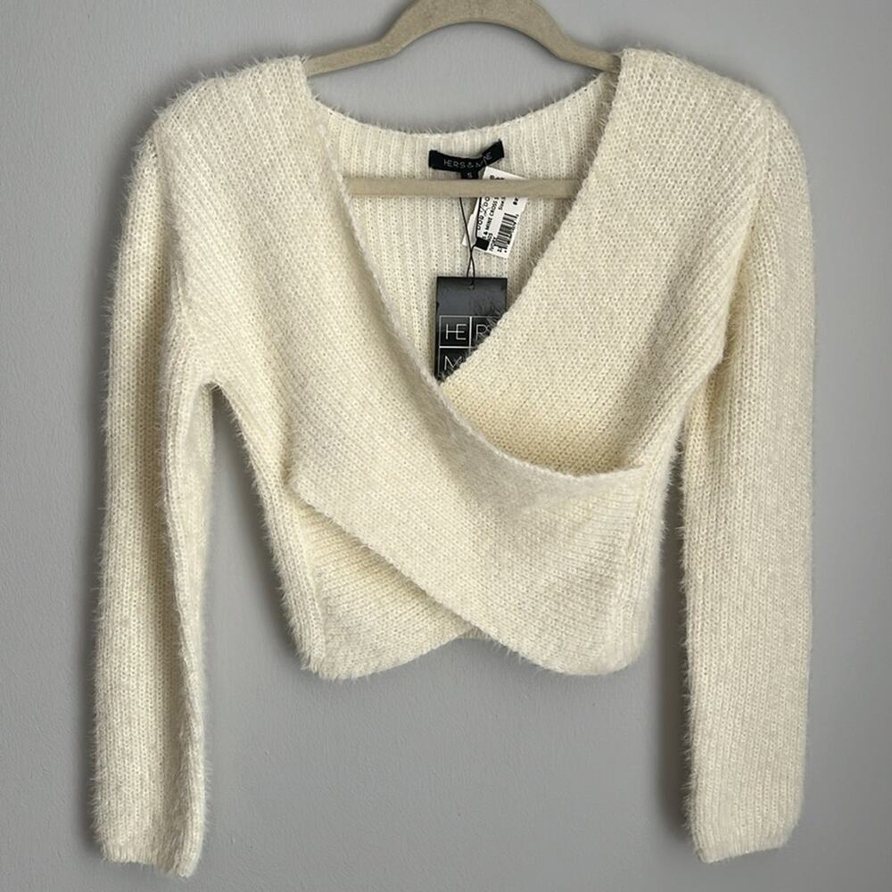 Hers & Mine Cross Sweater Size Small **